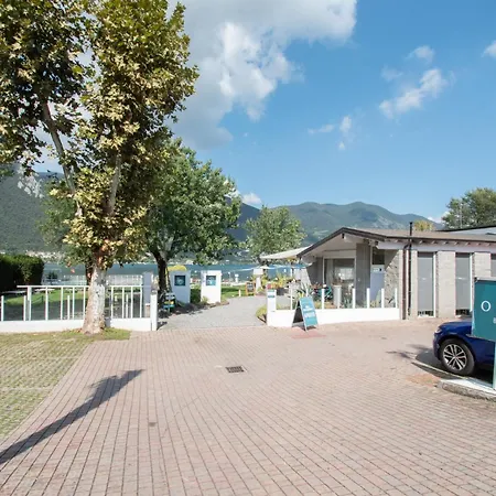 Cascina Ca' Bark Clusane