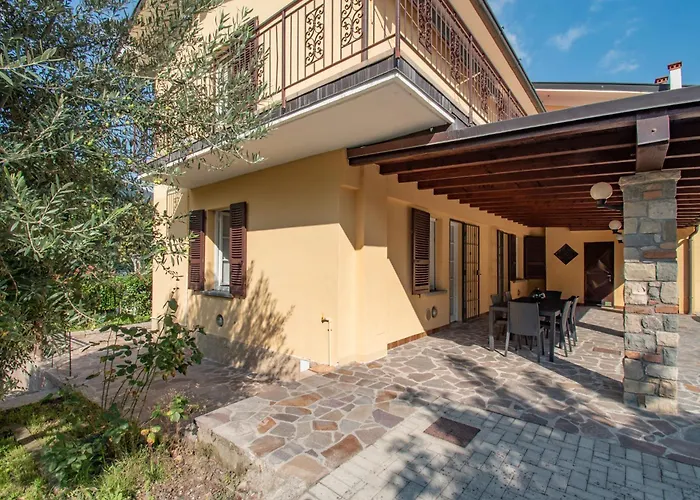 Villa Cascina Ca' Bark Clusane